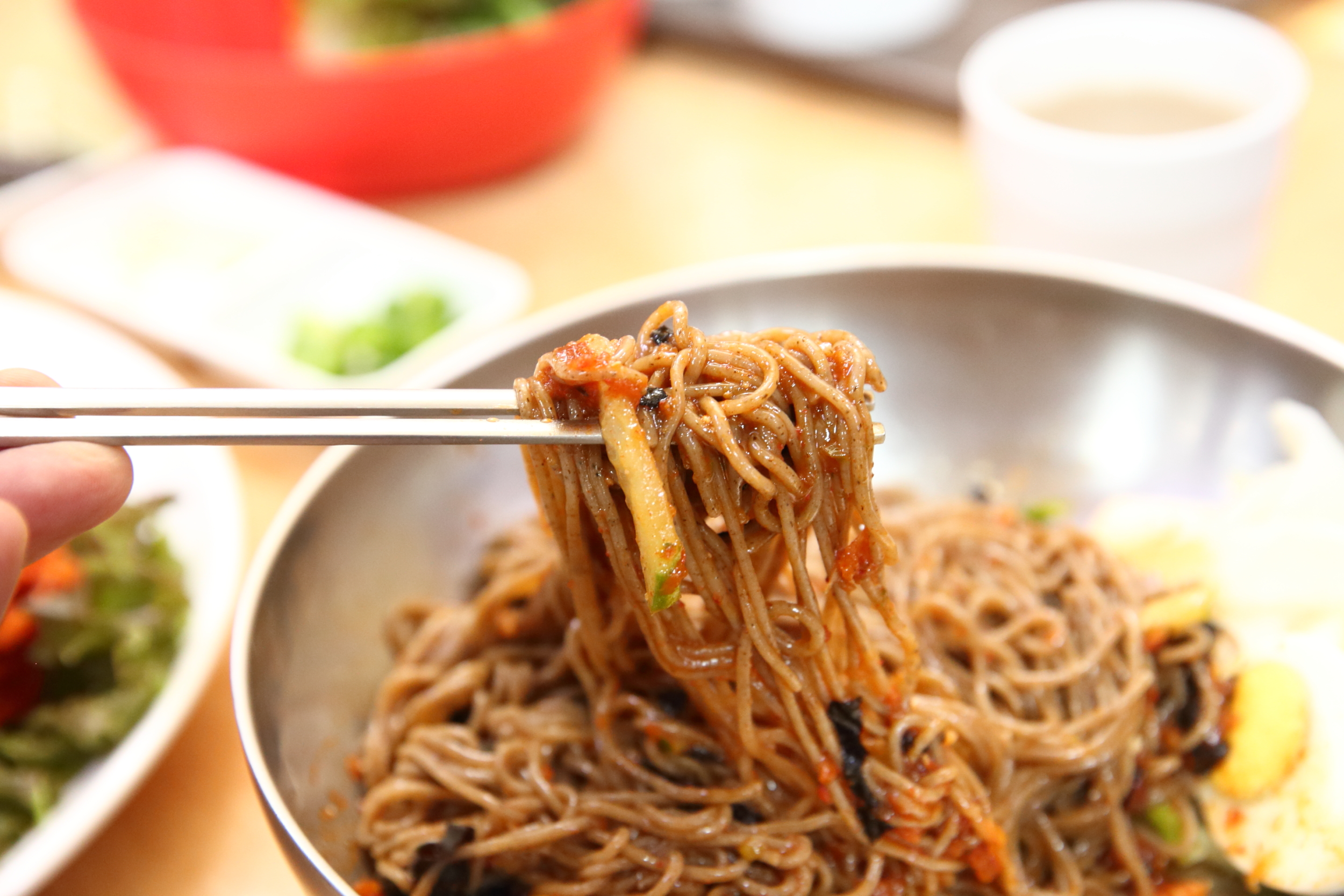수육잘하는 맛집 추천합니다 강원 원주시에서 우수업체 수육전문점 방문해 보세요 덕천막국수
