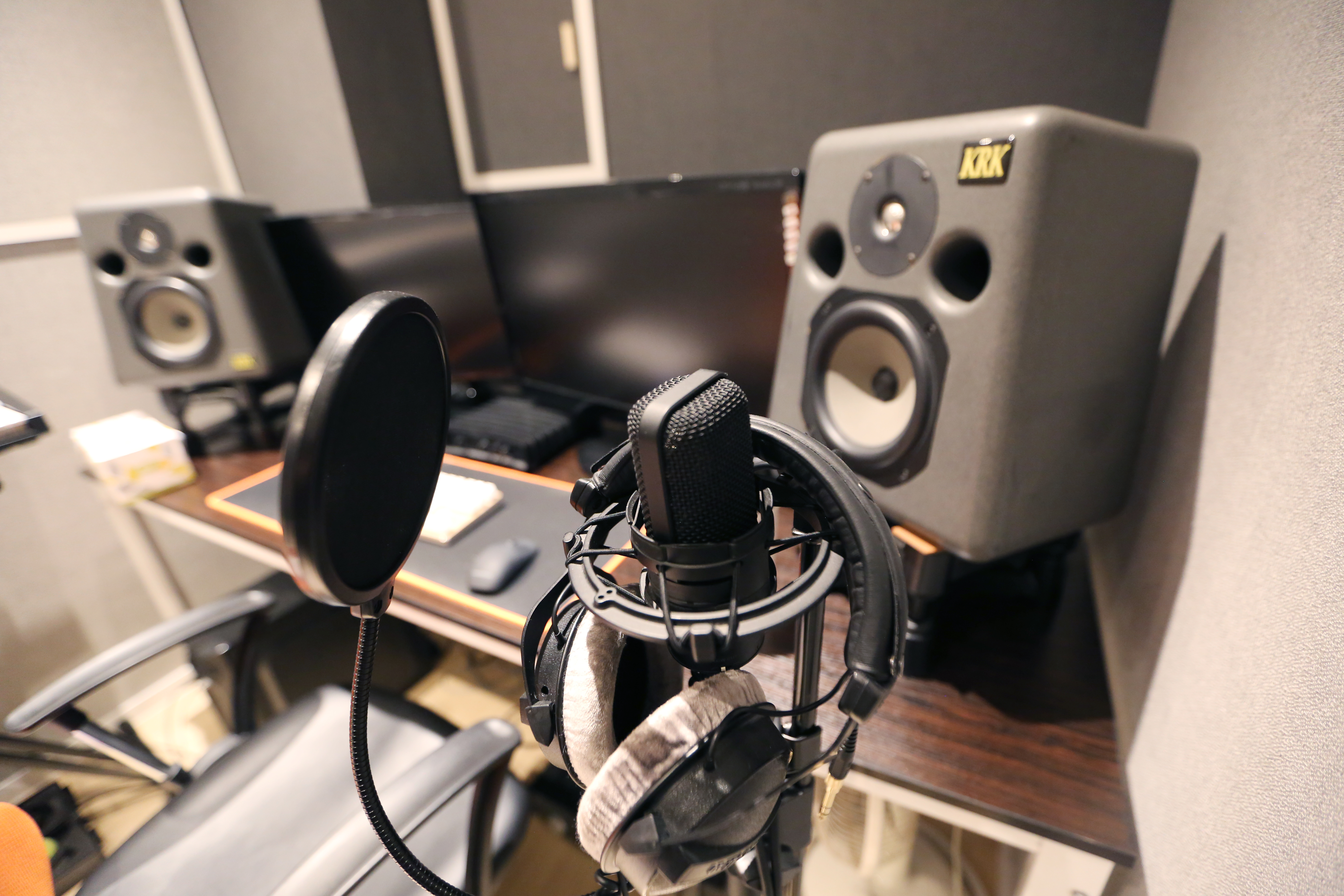 1번째 스튜디오 사진