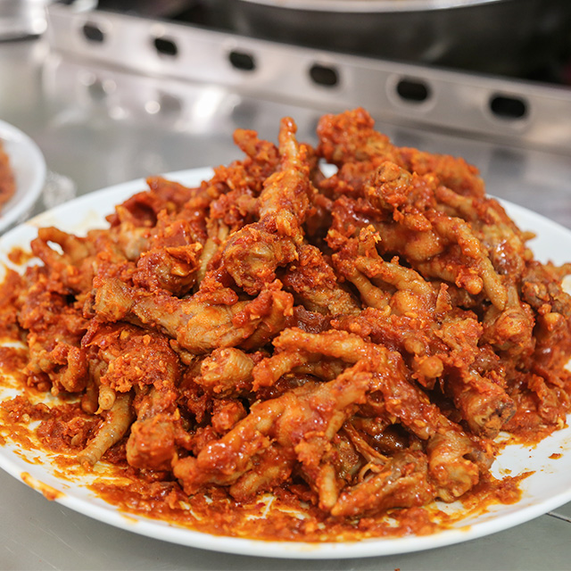 독립문영천시장 이모네껍데기집