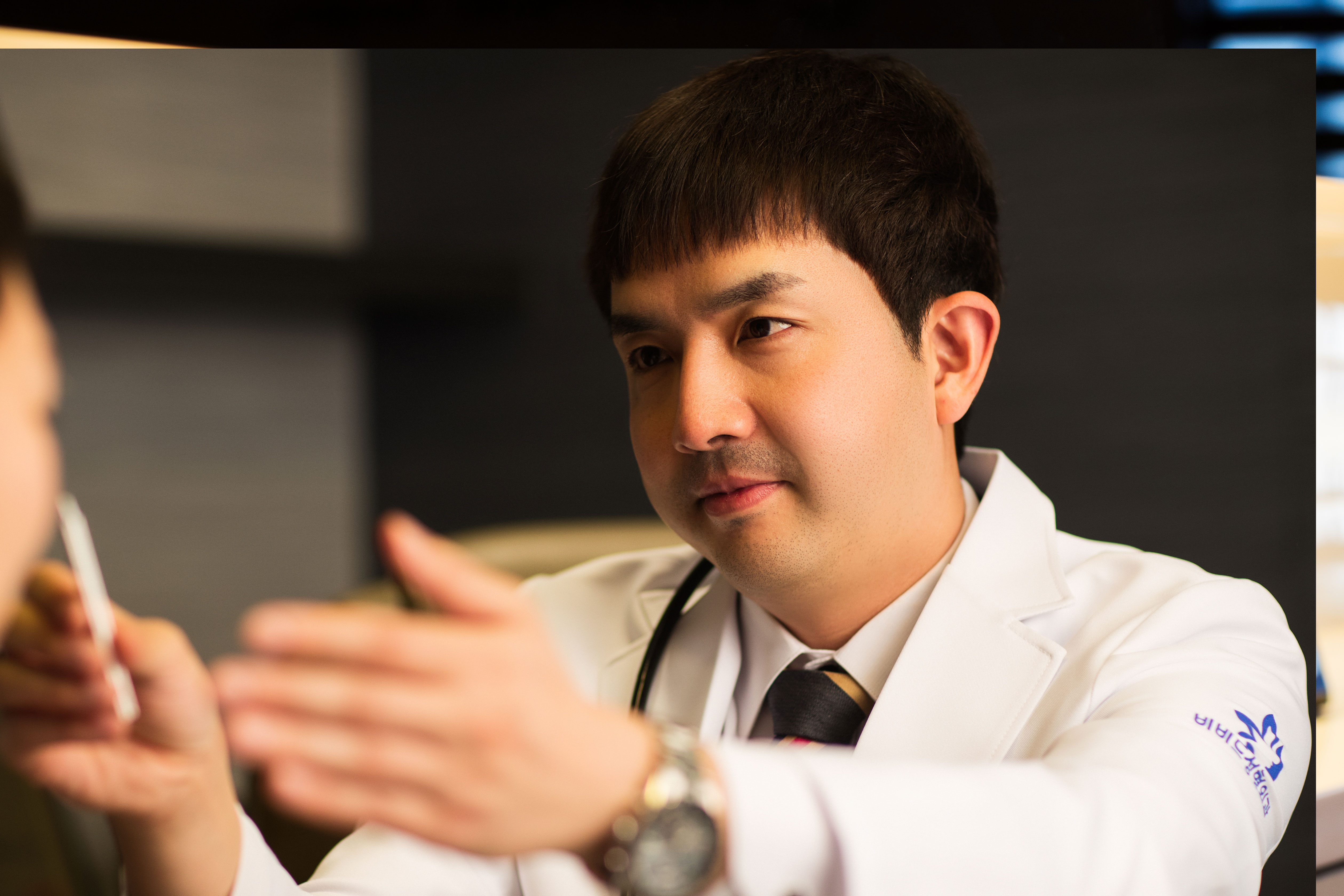 비비드성형외과의원 대표 이미지