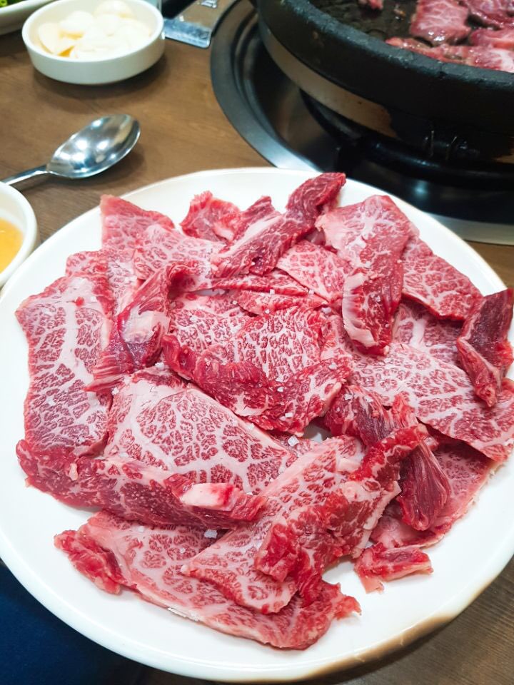 장천성원식육식당