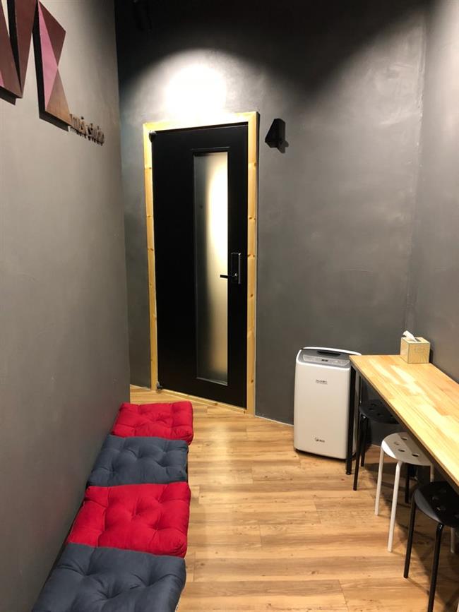 4번째 스튜디오 사진