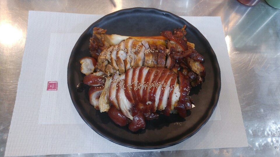 장승칡냉면&장족