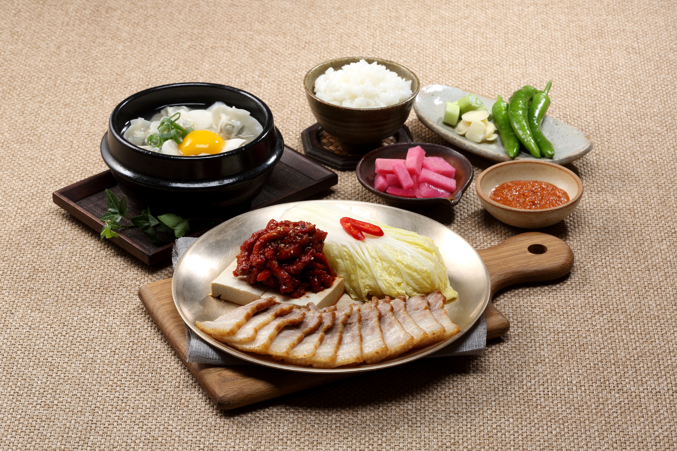 만족오향족발 상암점