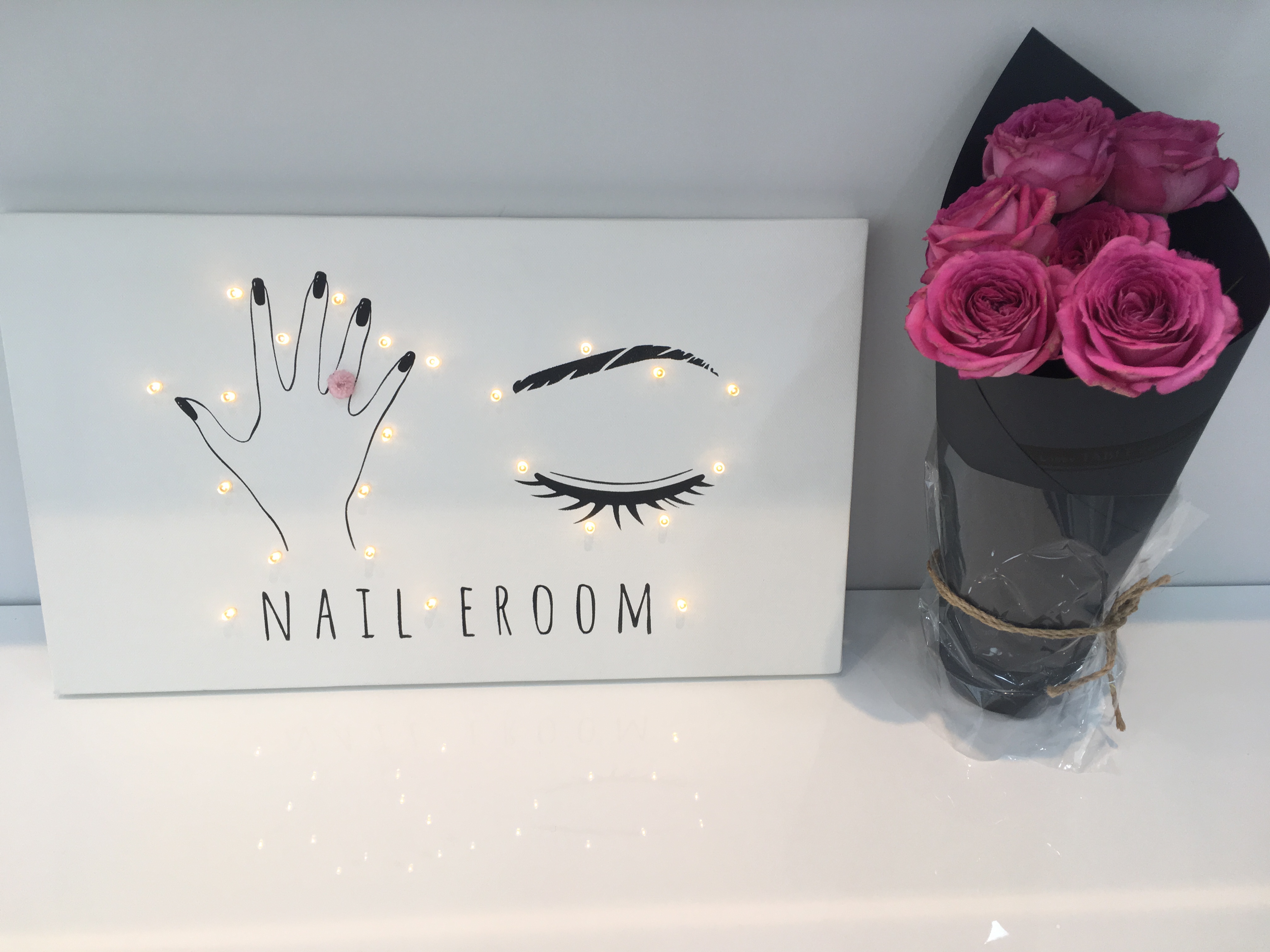 네일이룸 대표 이미지