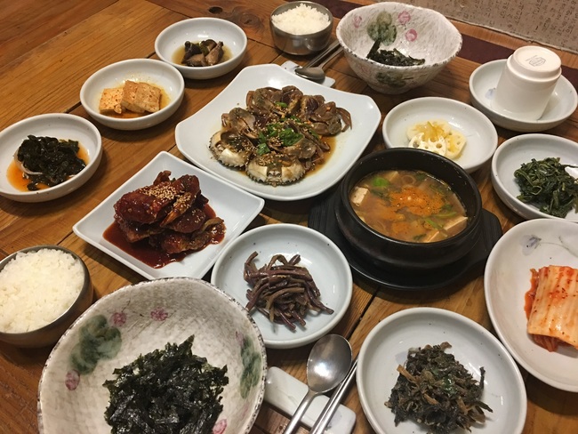 뜰아래