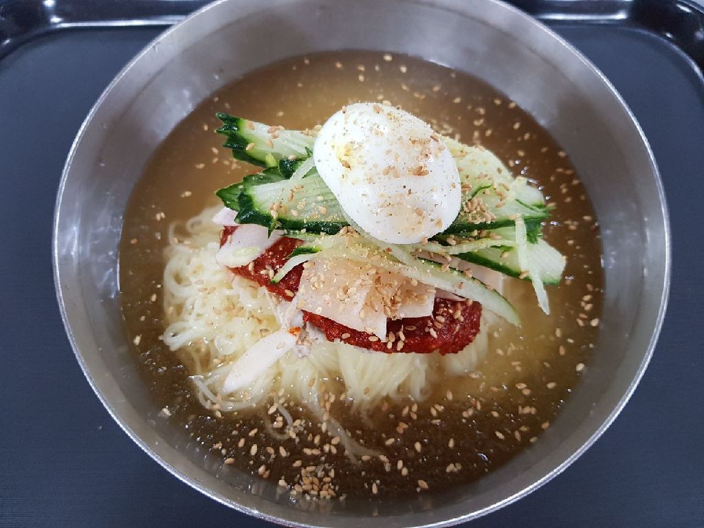 초읍밀면