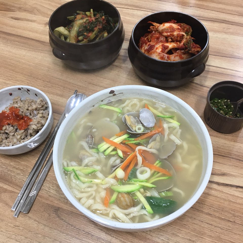 자매손칼국수
