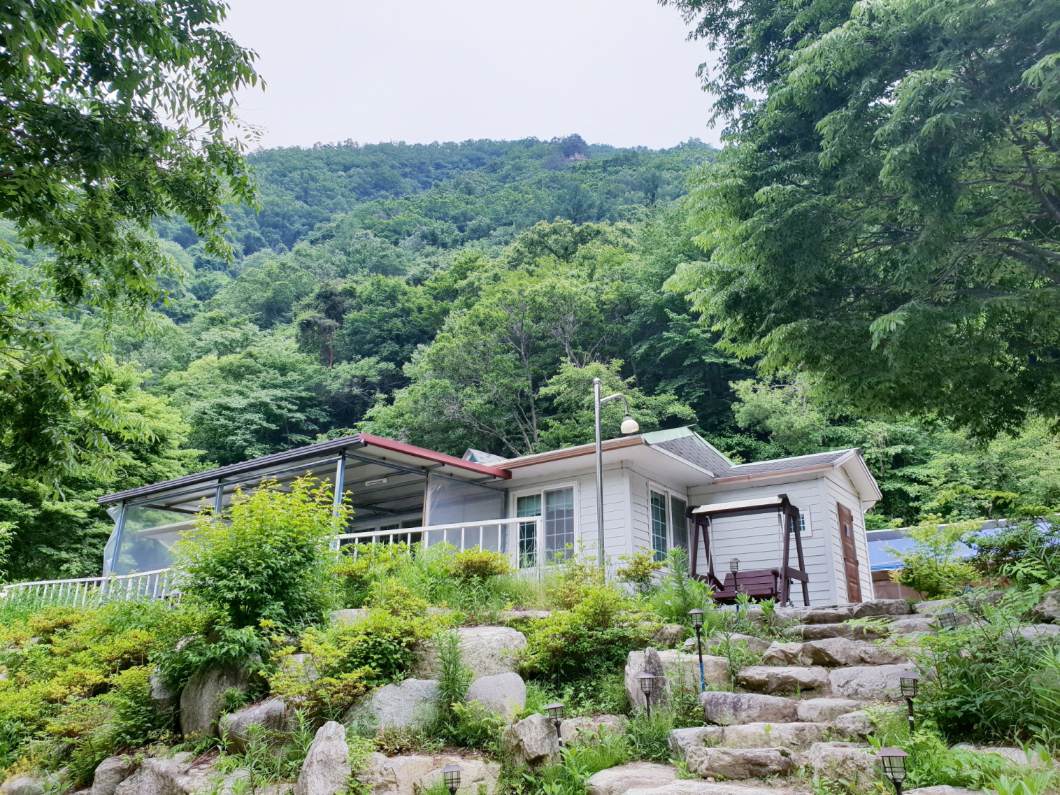 성주 산그늘펜션