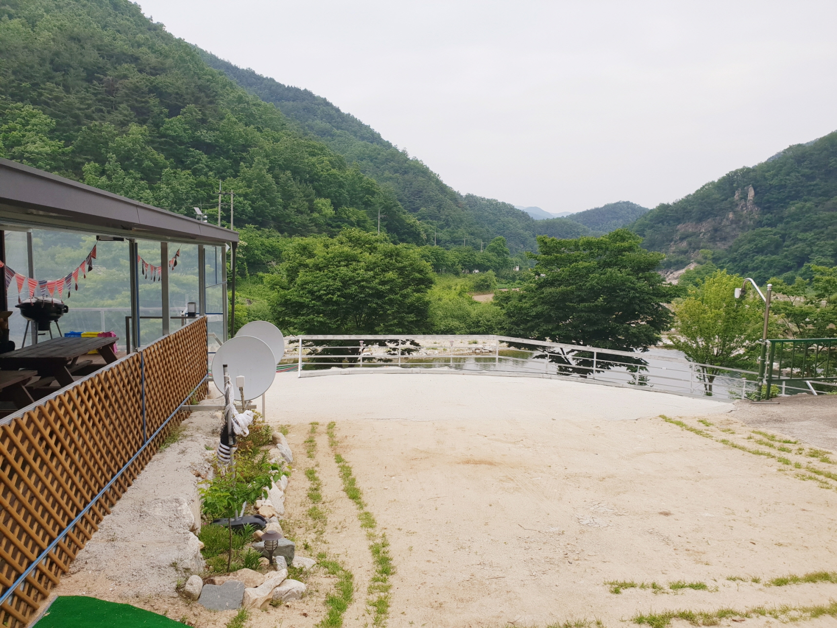성주 산그늘펜션