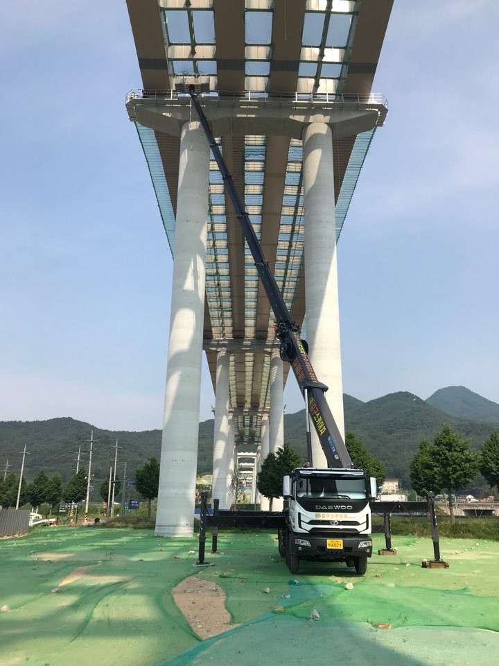 경북 영천시 사다리차 추천 사다리차비용 사다리차요금표 용달이사비용 고층사다리차 김구스카이차