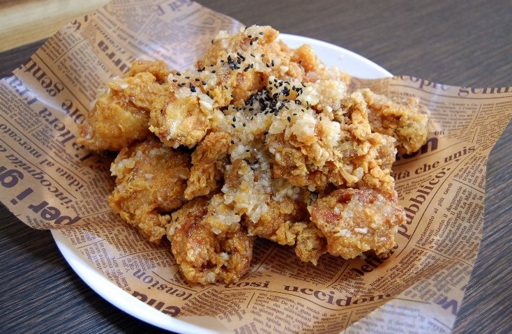 치킨더부네마늘치킨