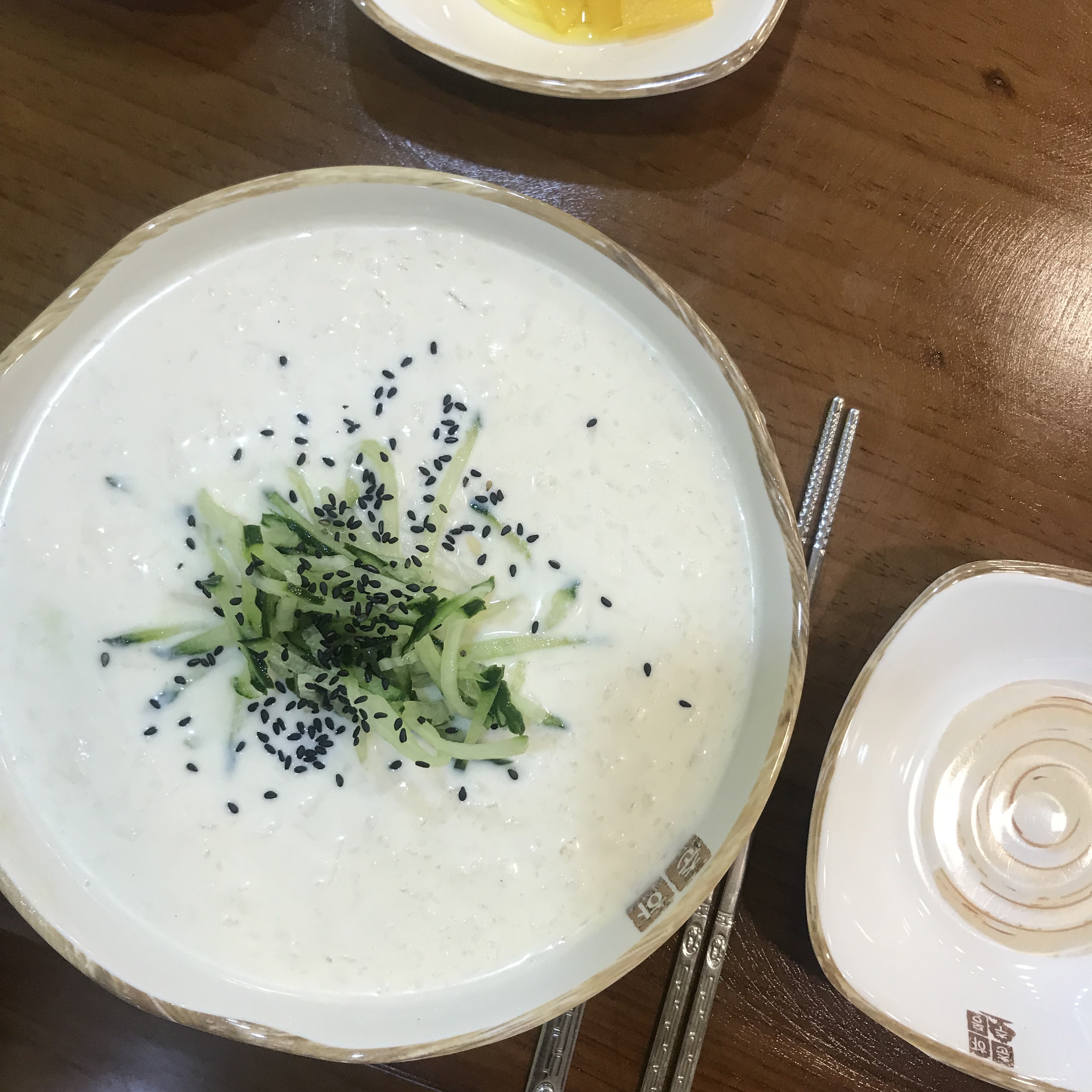 춘하추동칼국수