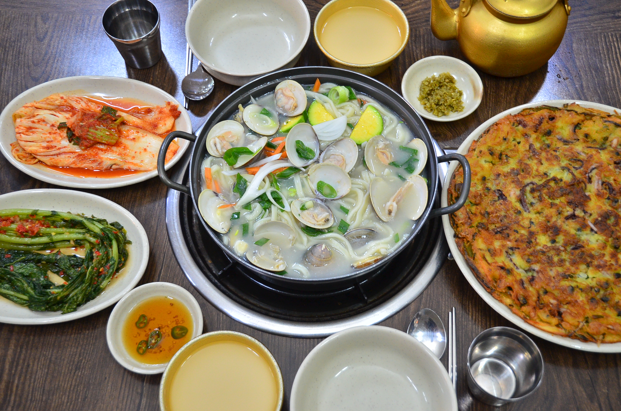 16호원조할머니칼국수 대부도본점
