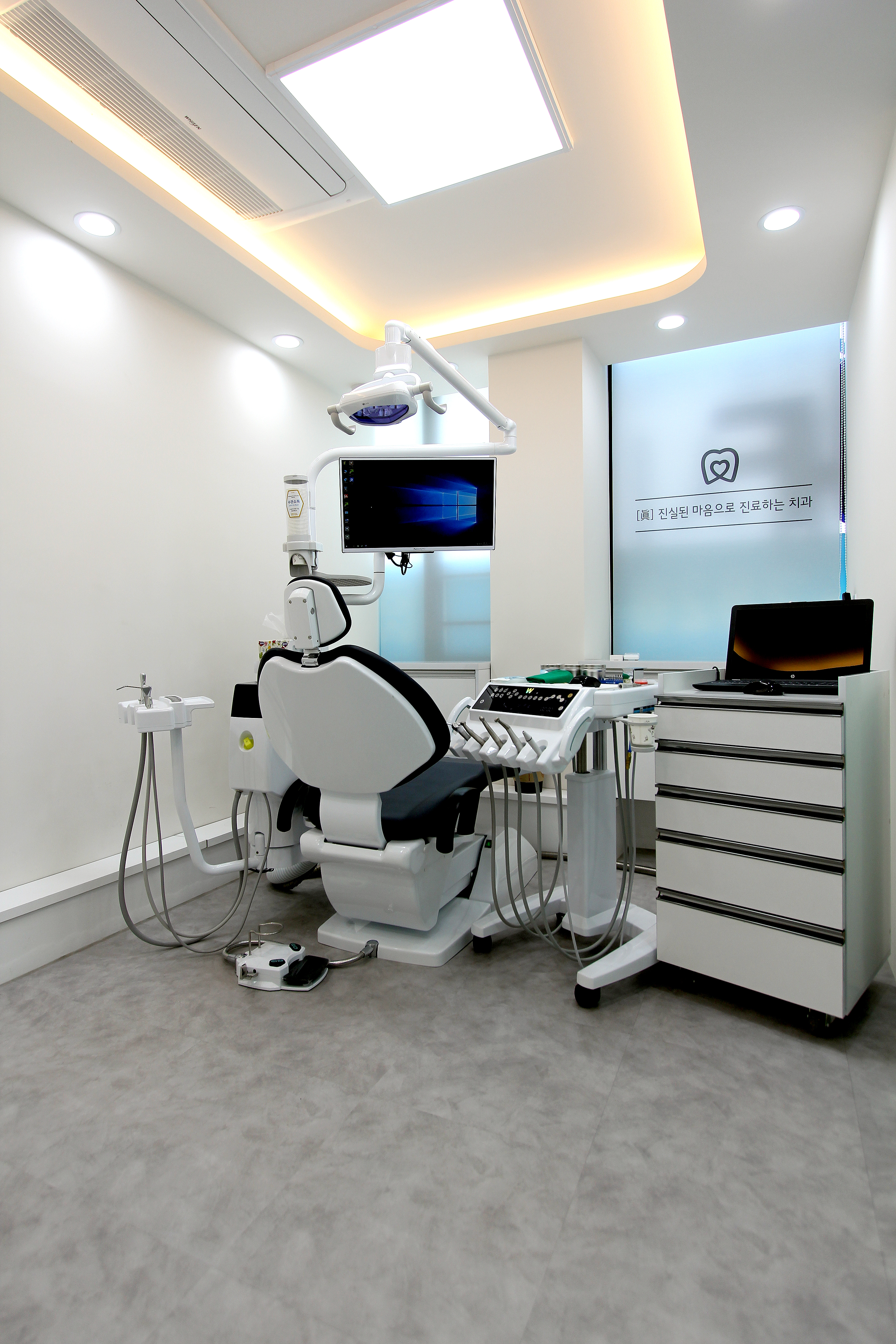 진정성치과의원 대표 이미지