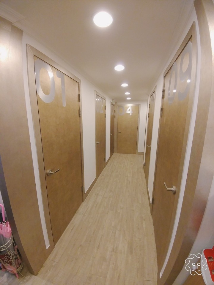 2번째 스튜디오 사진