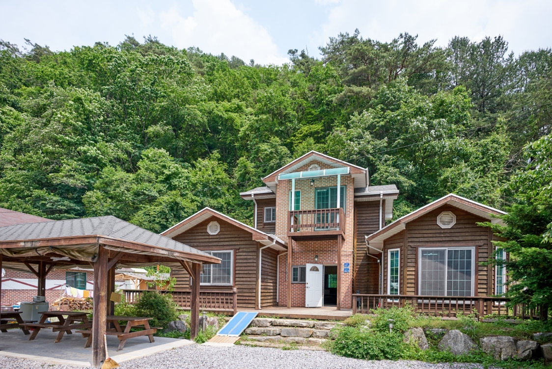 돈막골펜션