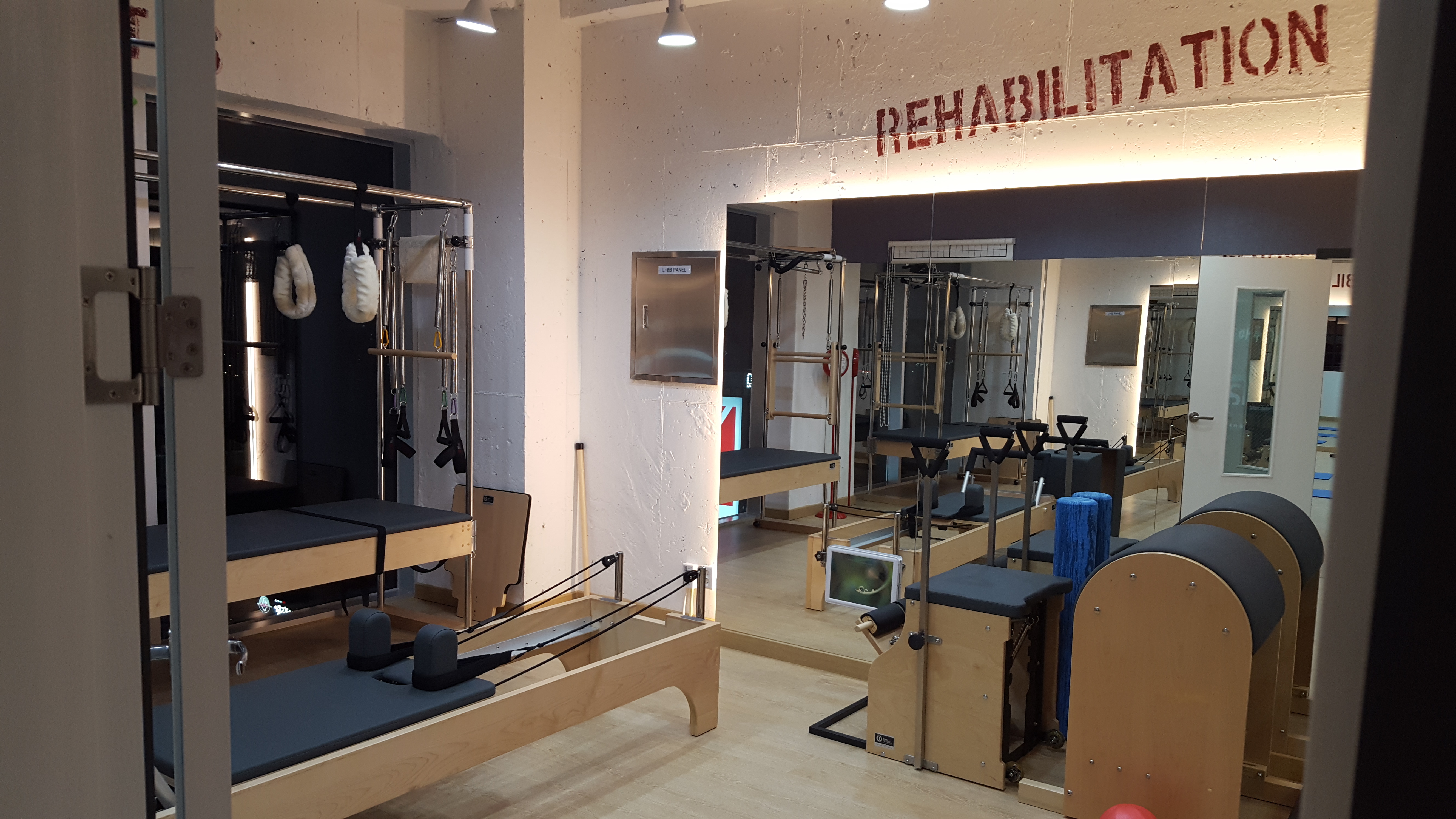 메이드필라테스 스튜디오 내부 이미지