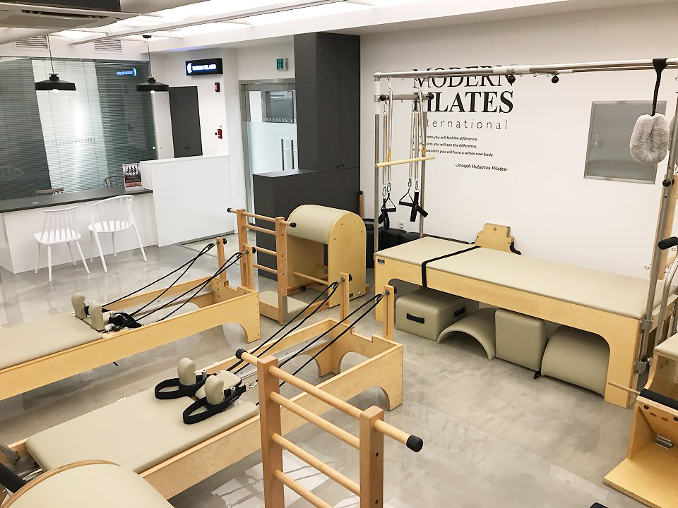 모던필라테스 대표 이미지