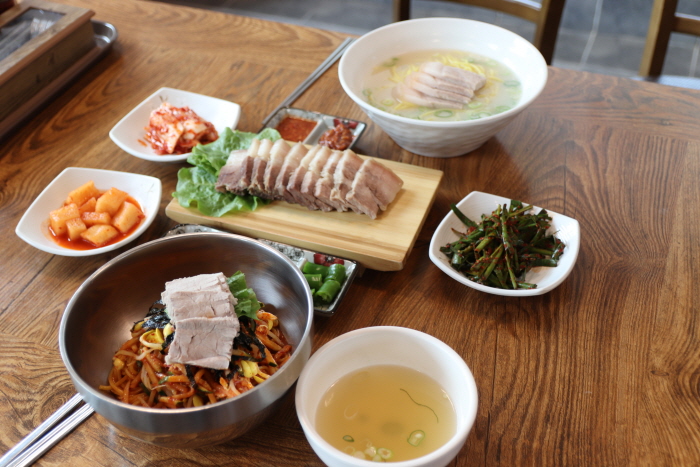 앙끄레국수 서귀포본점 대표 이미지