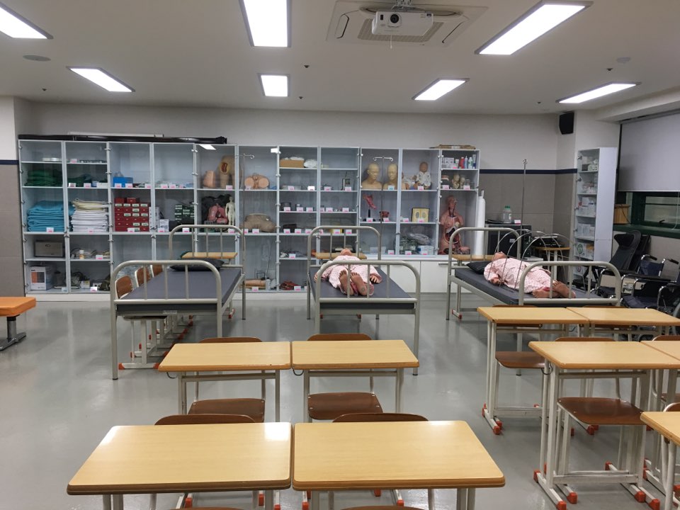 창원간호학원