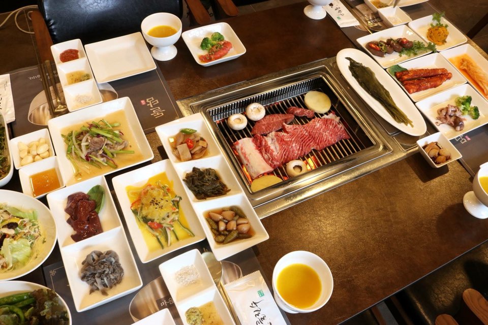 돌담한우숯불명가