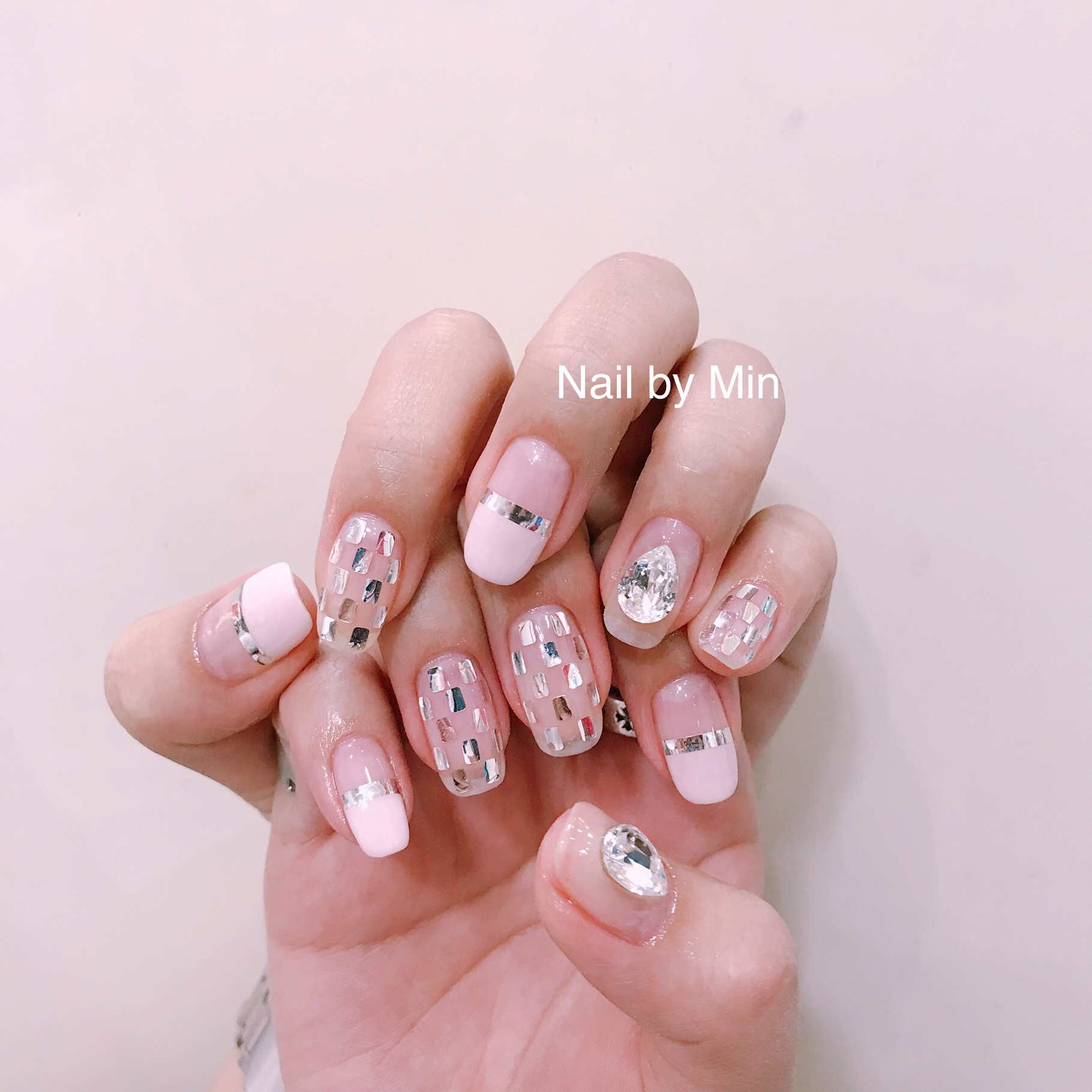 네일바이민