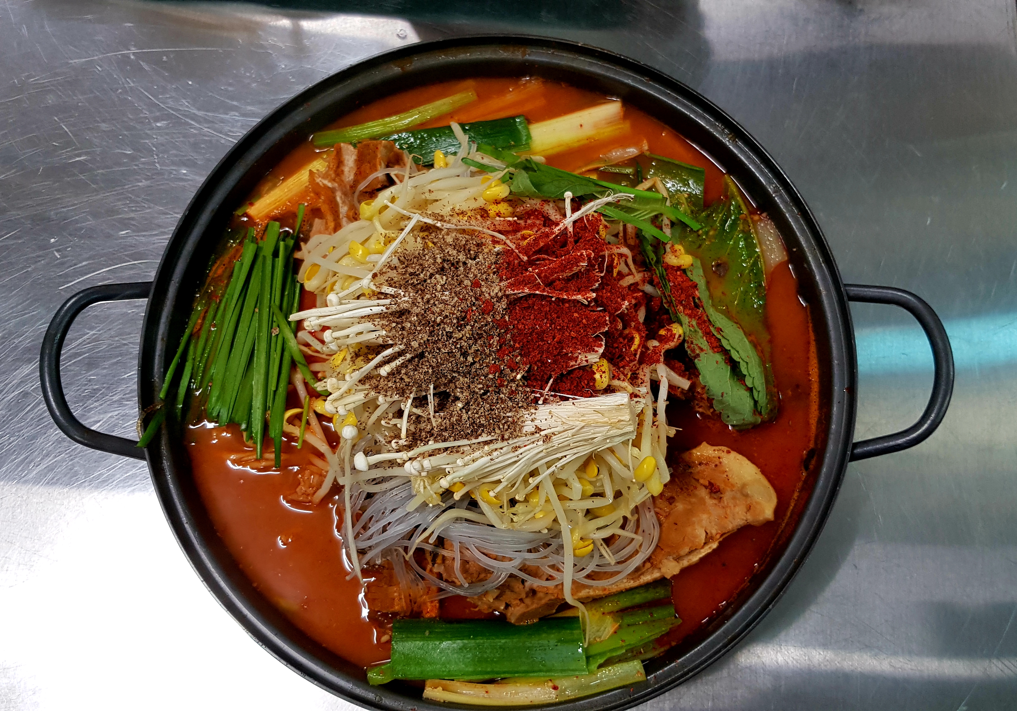 맛나감자탕 공주점