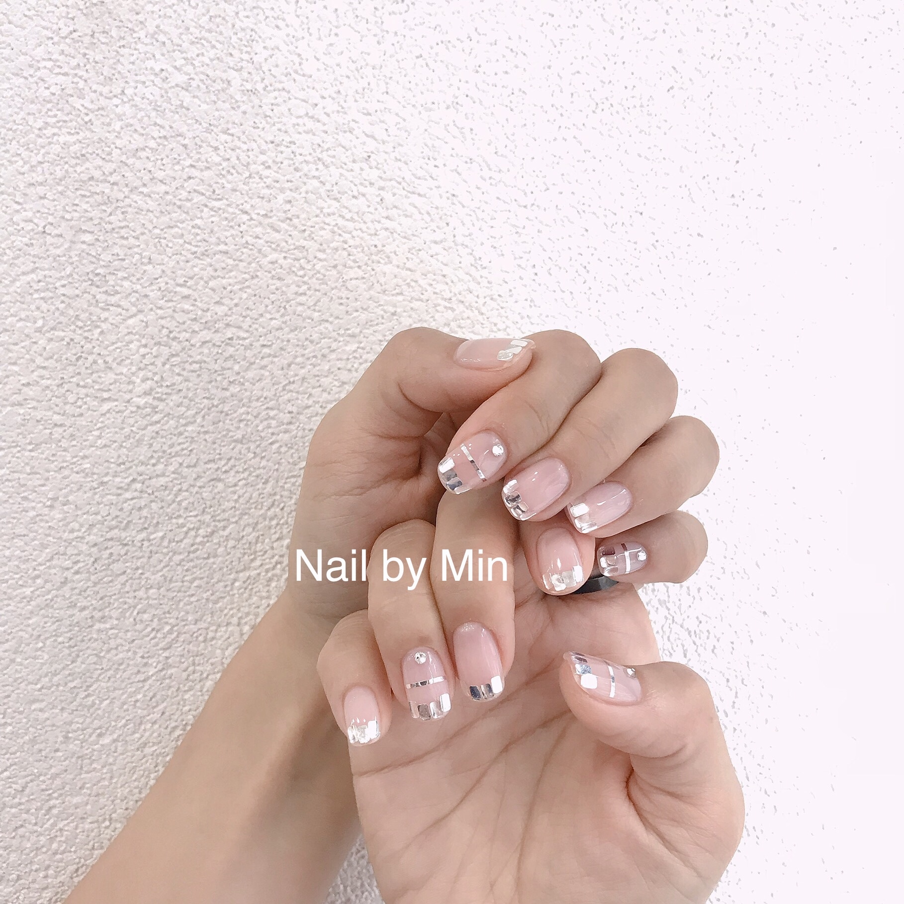 네일바이민
