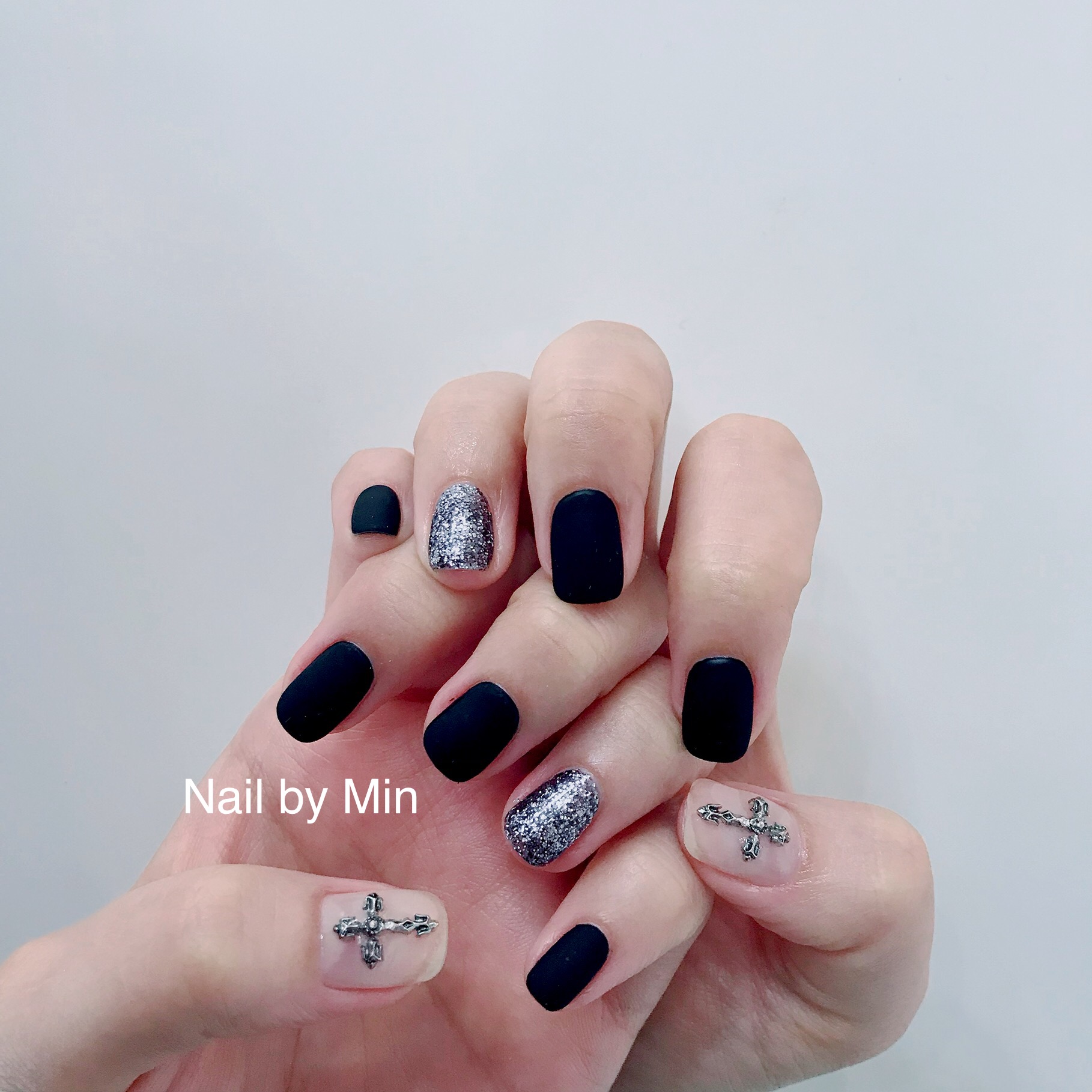네일바이민