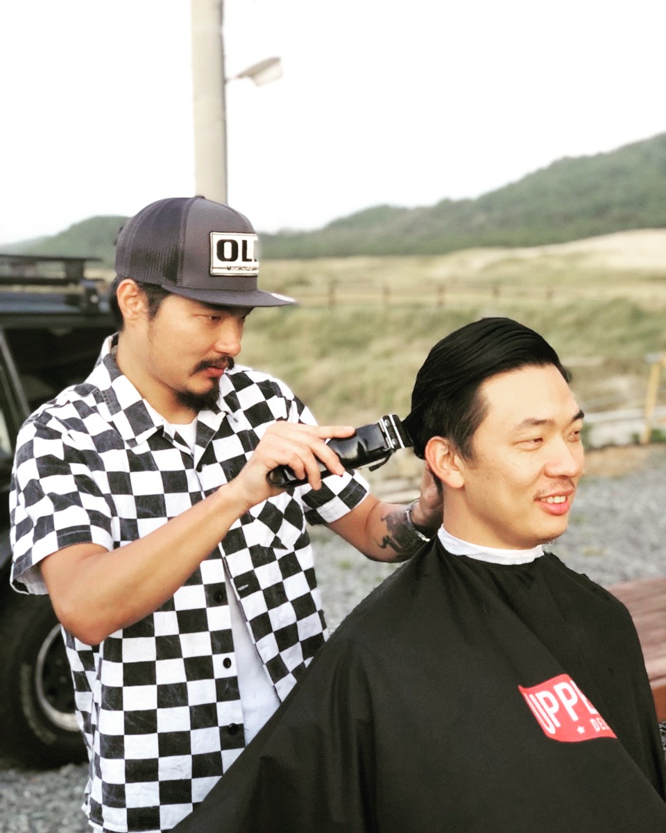 휴브리스바버샵 본점
