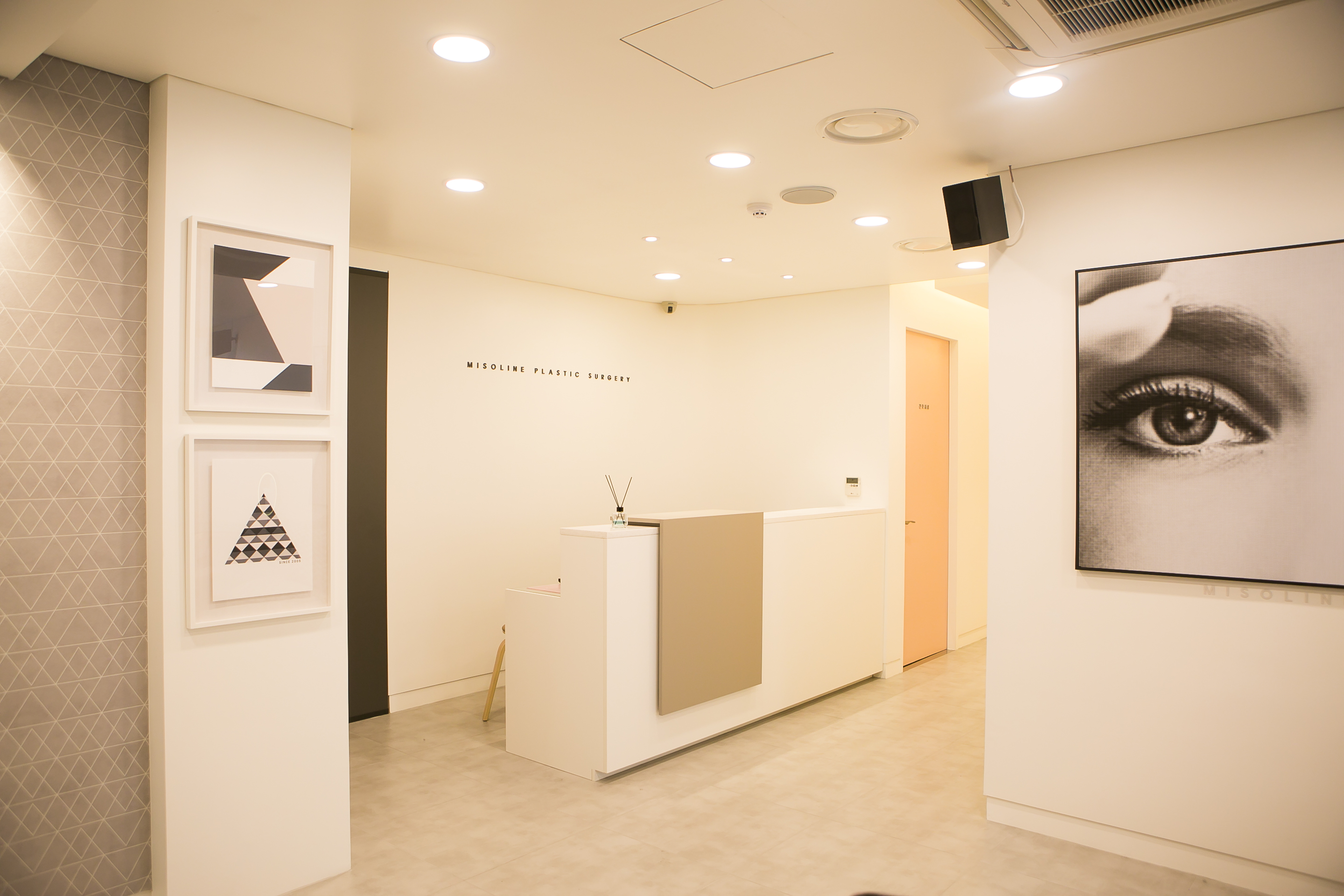 미소라인성형외과의원 대표 이미지