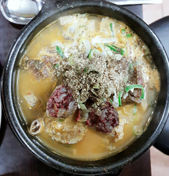장터손칼국수