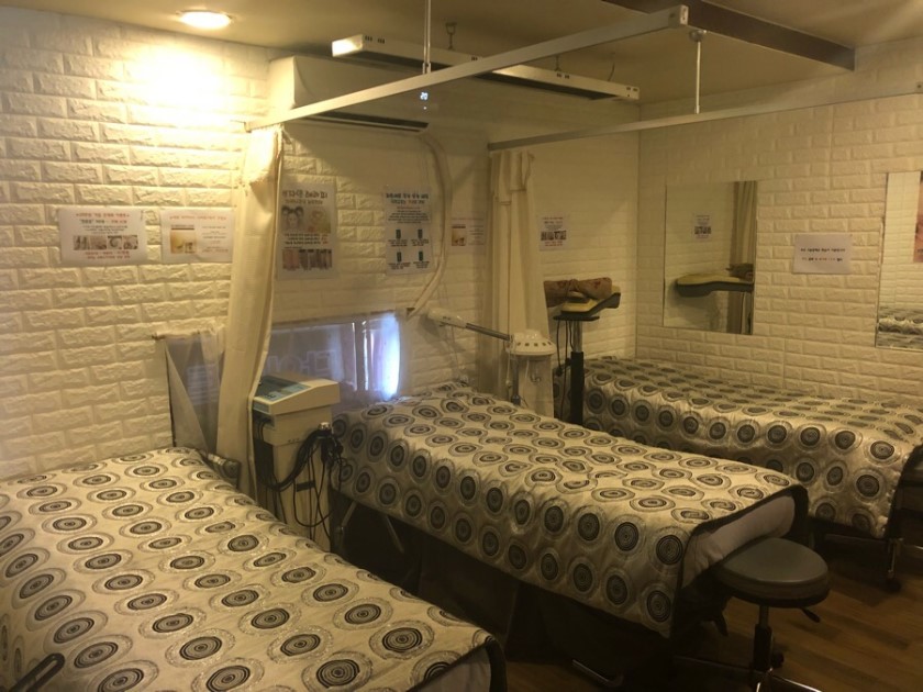 백지윤토탈뷰티샵