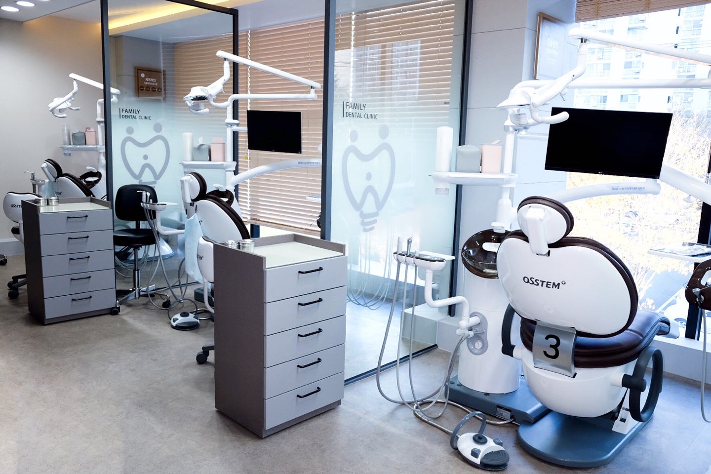 우리가족 치과의원 대표 이미지