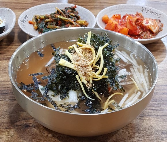 팔도매운칼국수