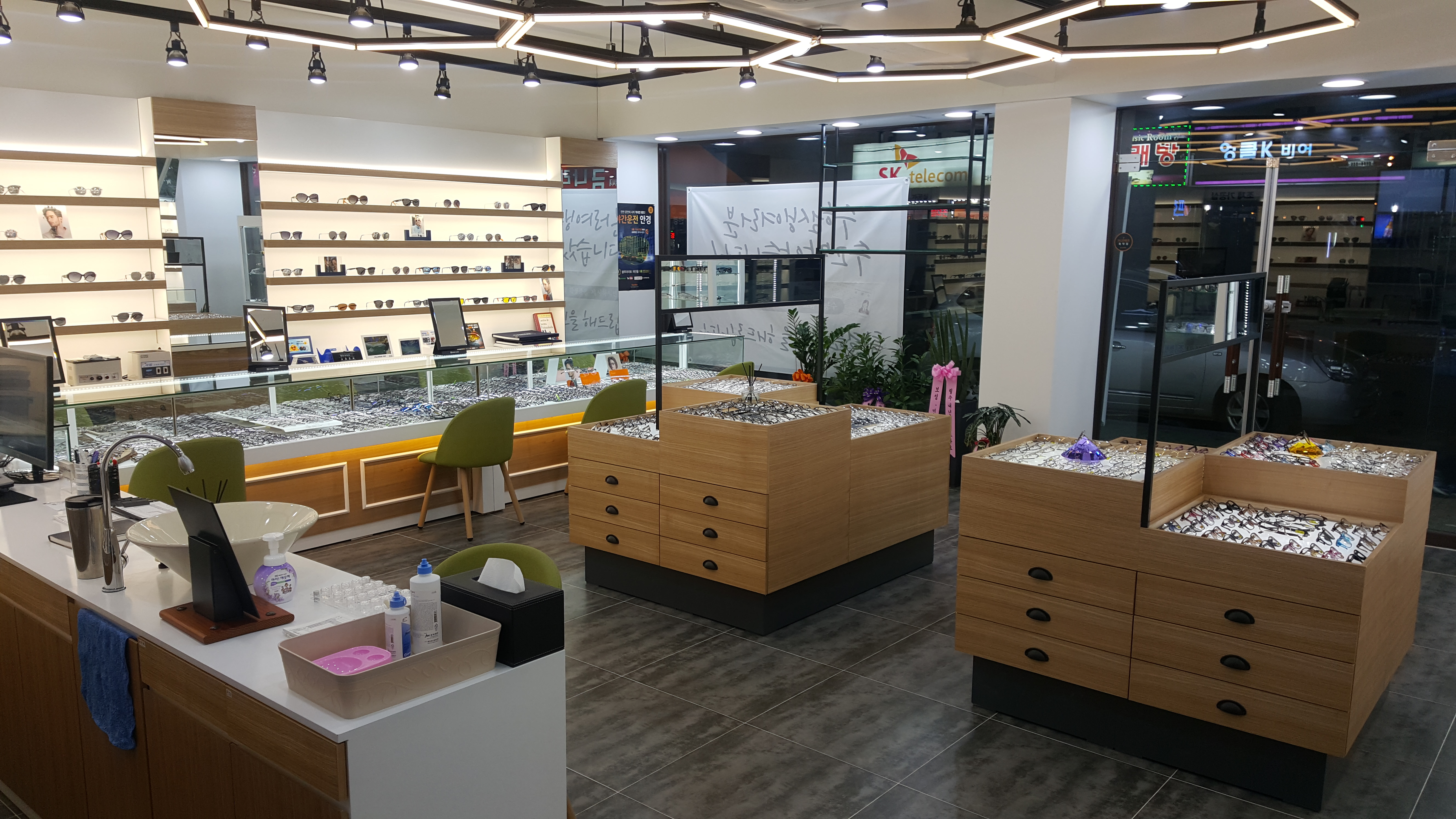 글라스코드 안경 콘택트 대표 이미지