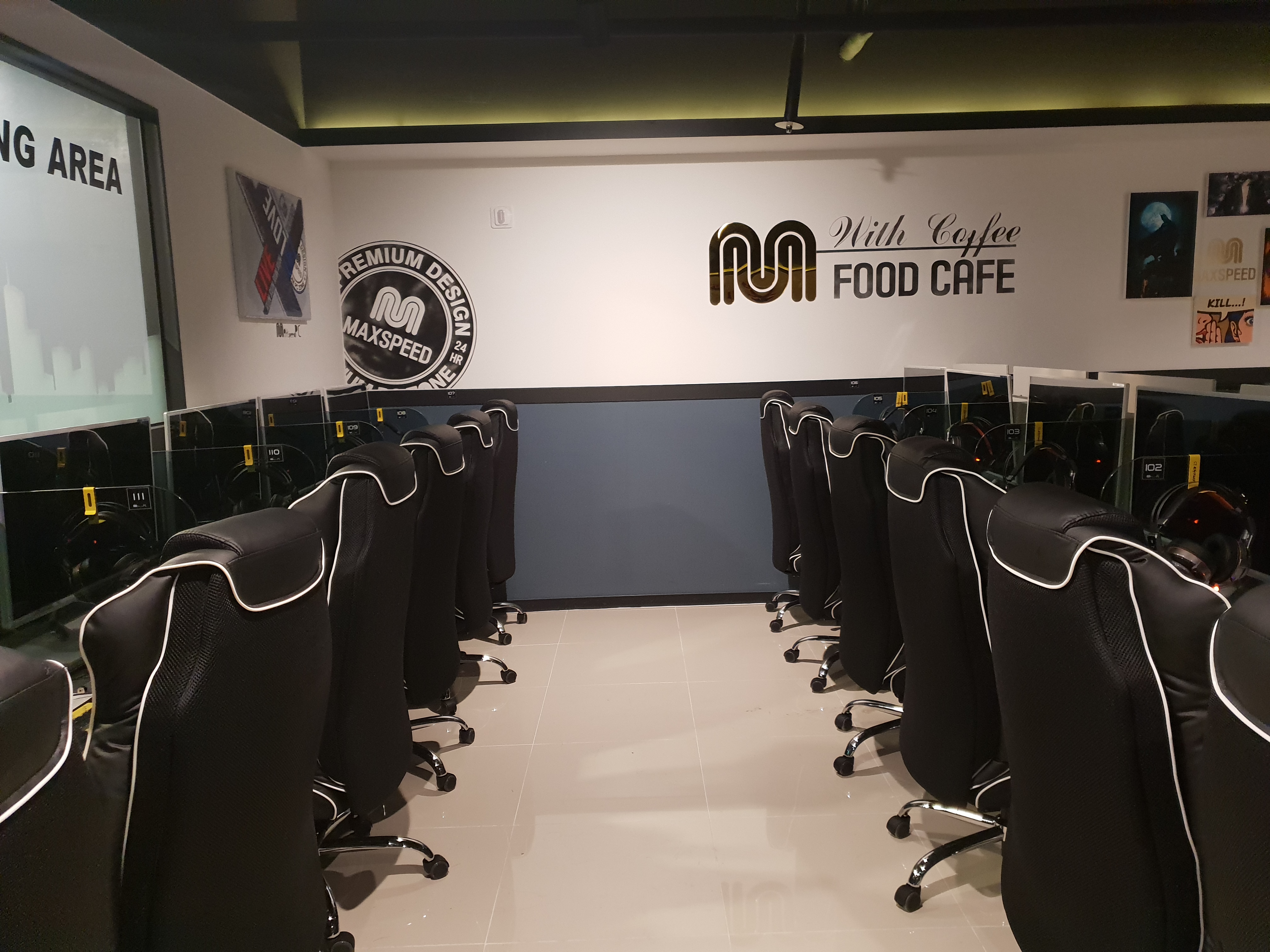 맥스피드PC방 청라연희점