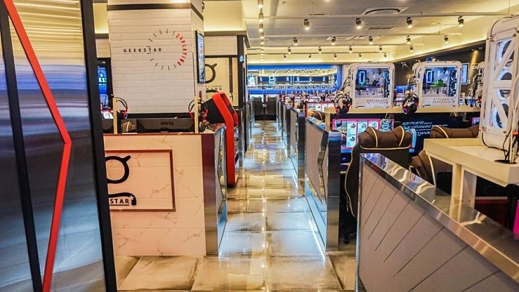 긱스타 PC CAFE