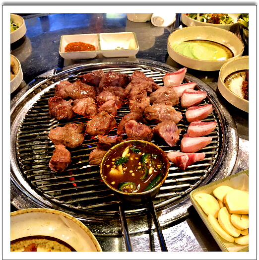 김홍돈
