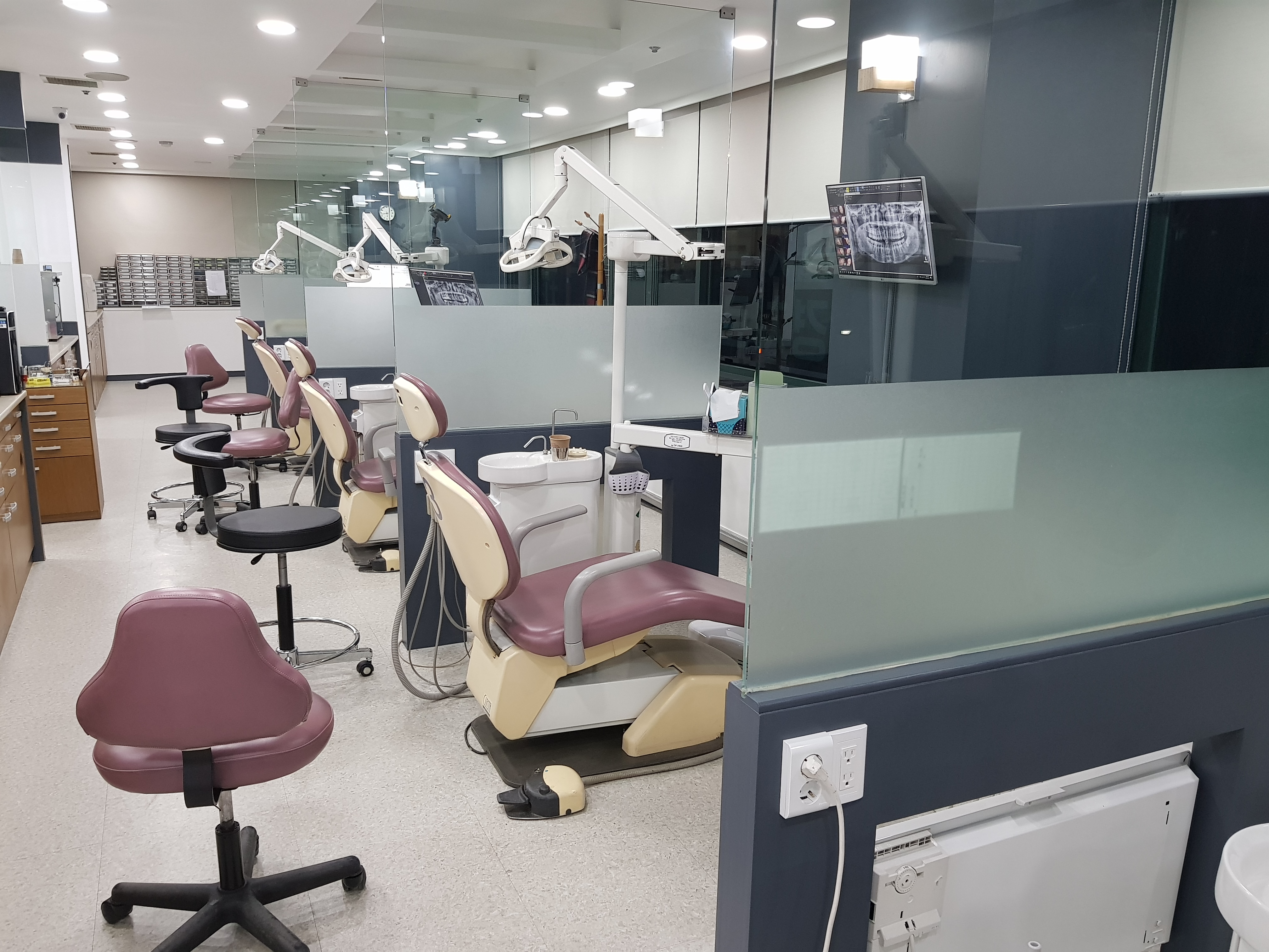 이편한치과의원 대표 이미지