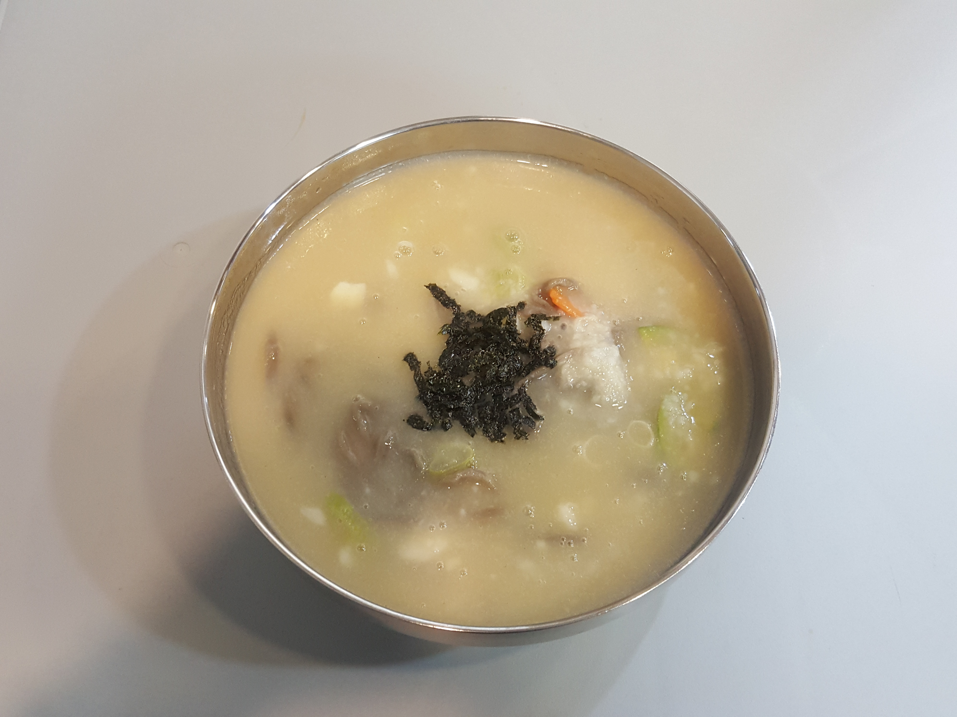봉평옹심이메밀칼국수