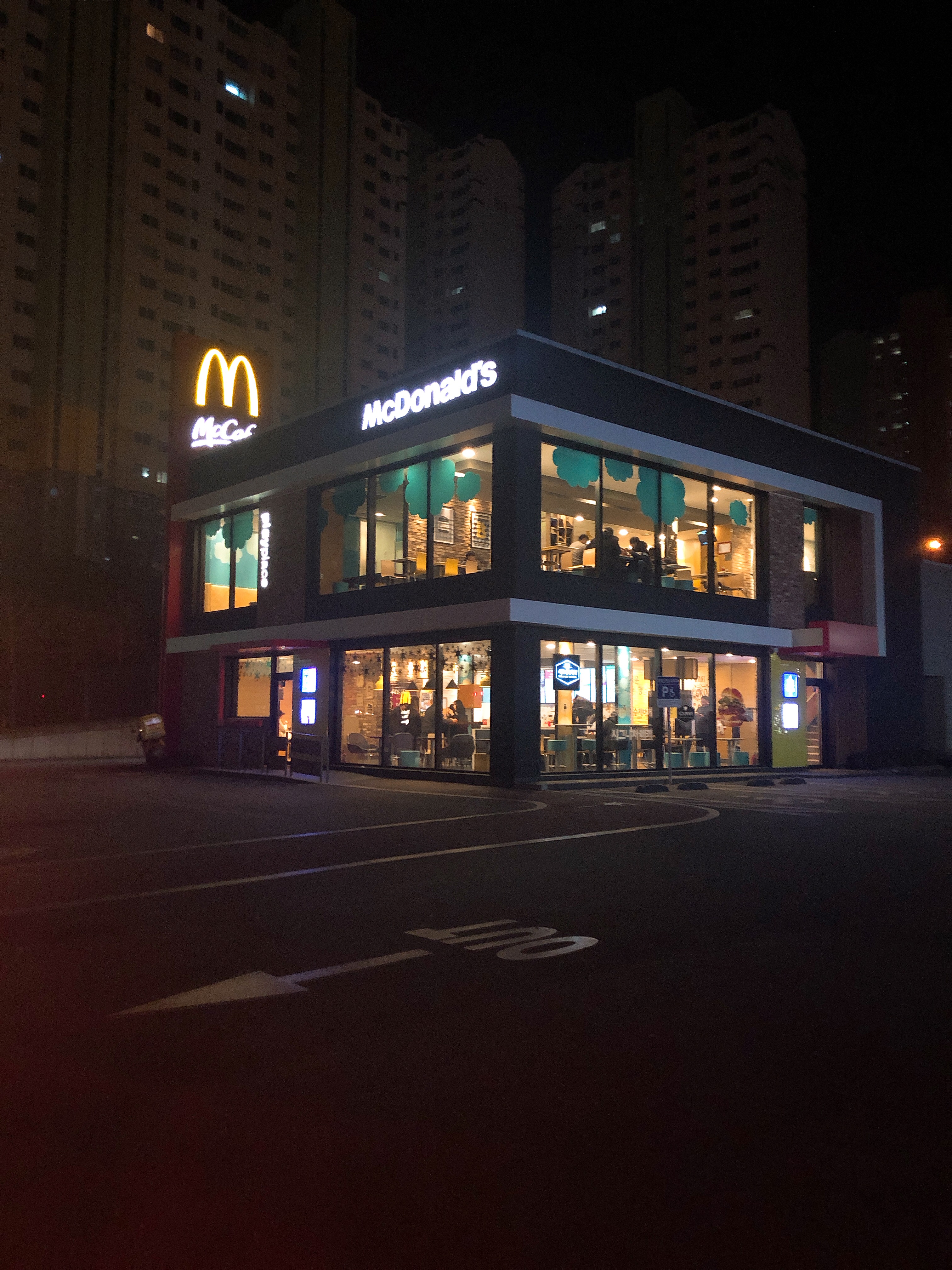 맥도날드 춘천퇴계DT점 설명사진