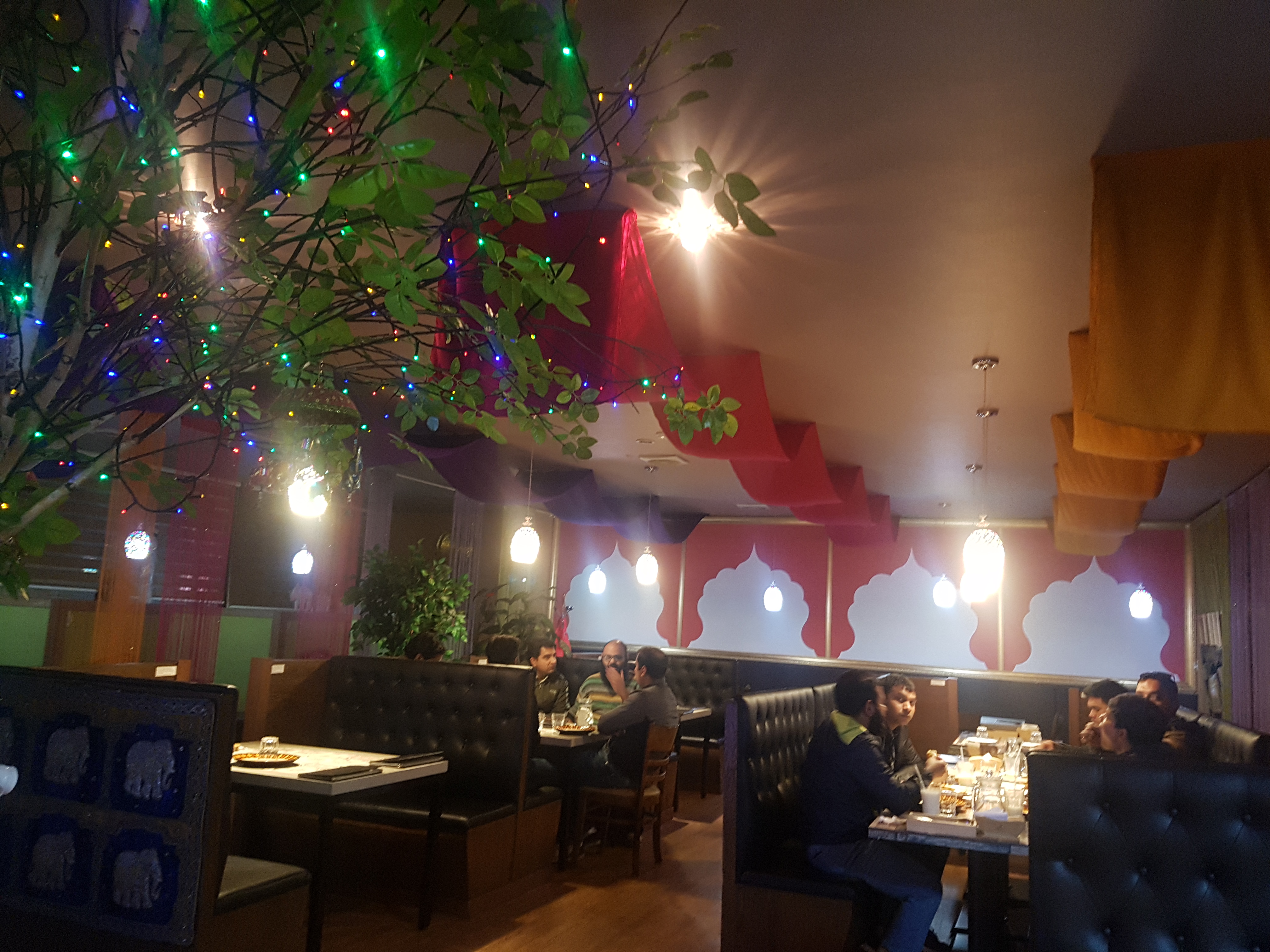 타지마할인도요리전문점