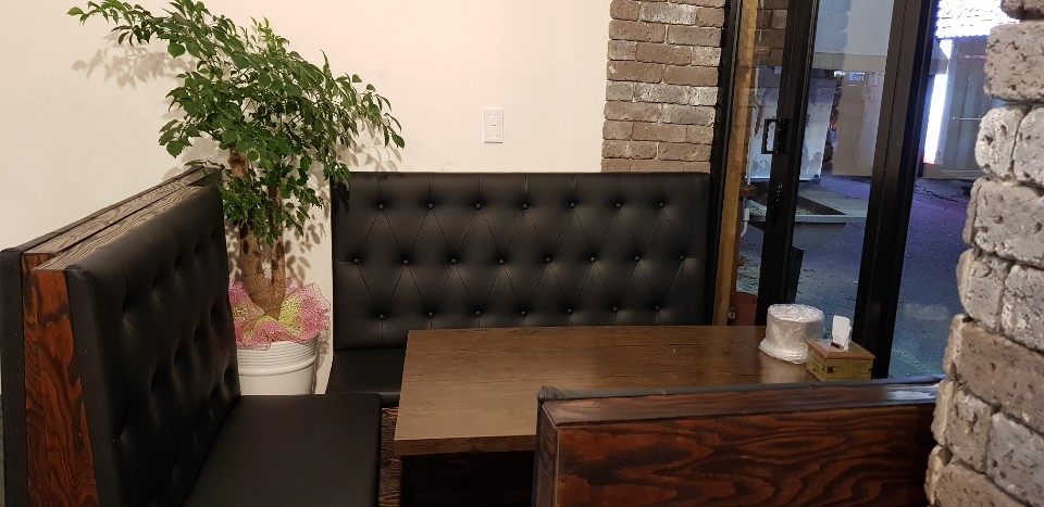 해피숯불바베큐치킨 오산점 내부 또는 관련 모습