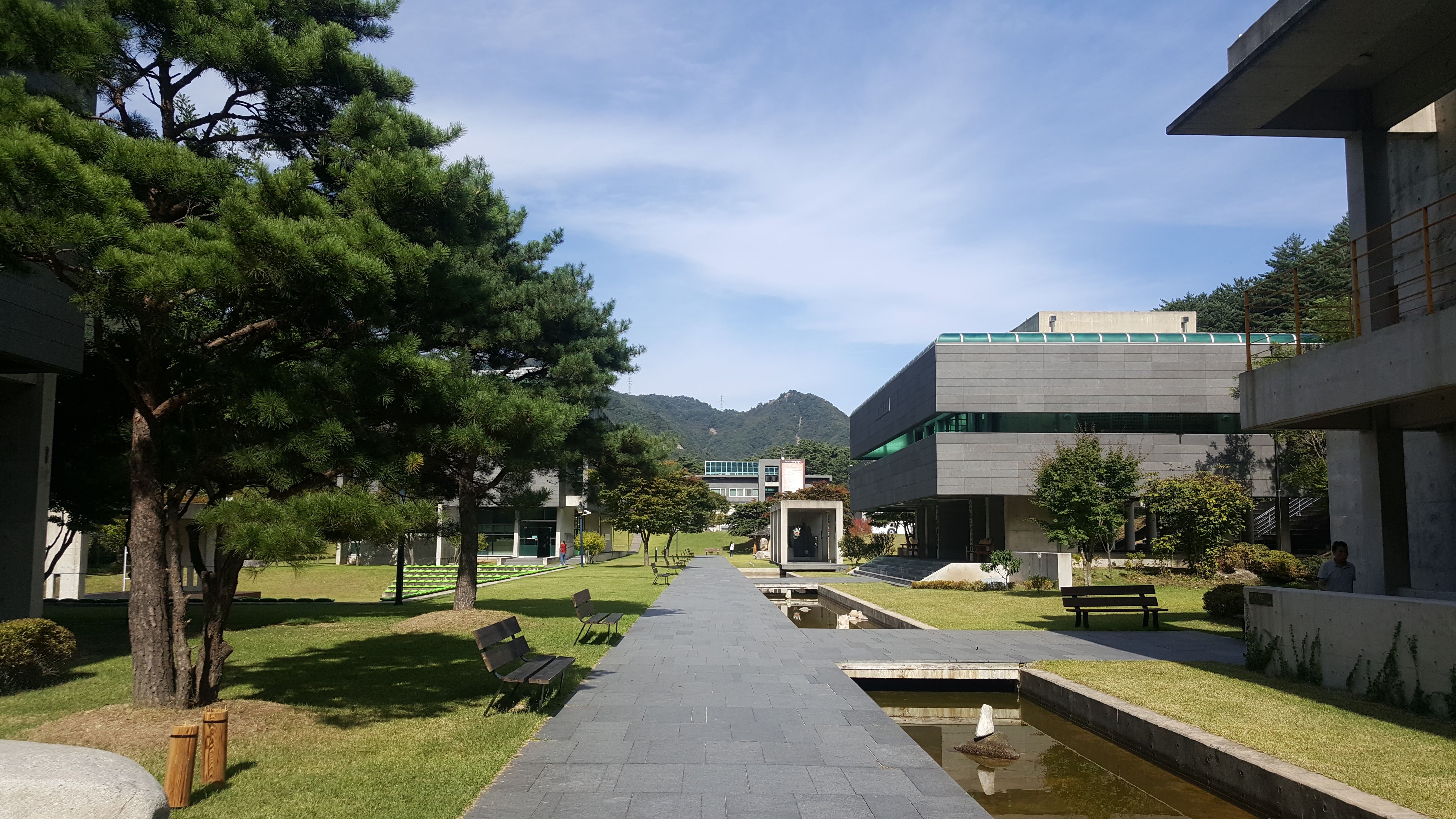 동국대학교 만해마을