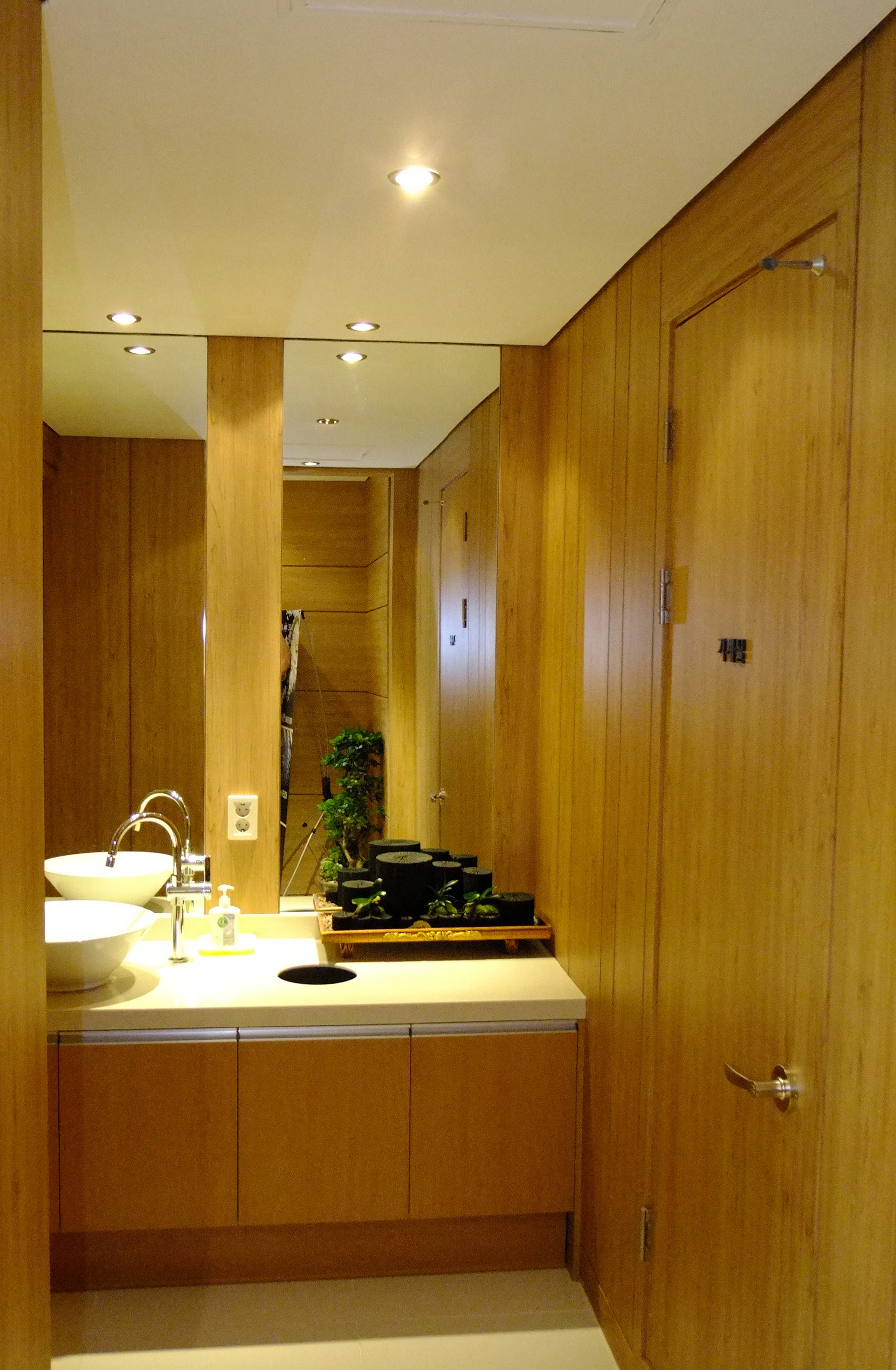 서울강남플란트치과의원 대표 이미지