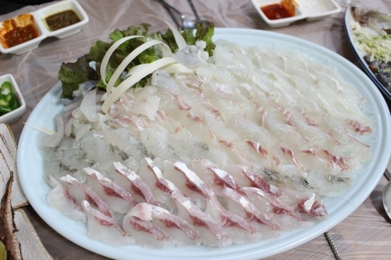 경기돌섬횟집