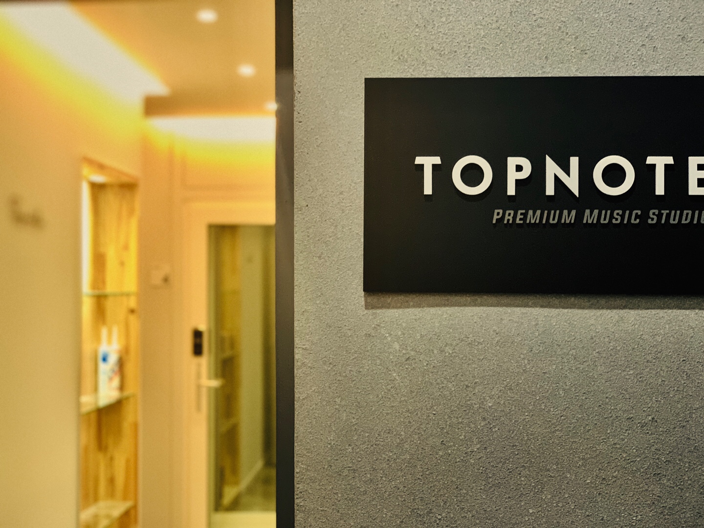 1번째 스튜디오 사진