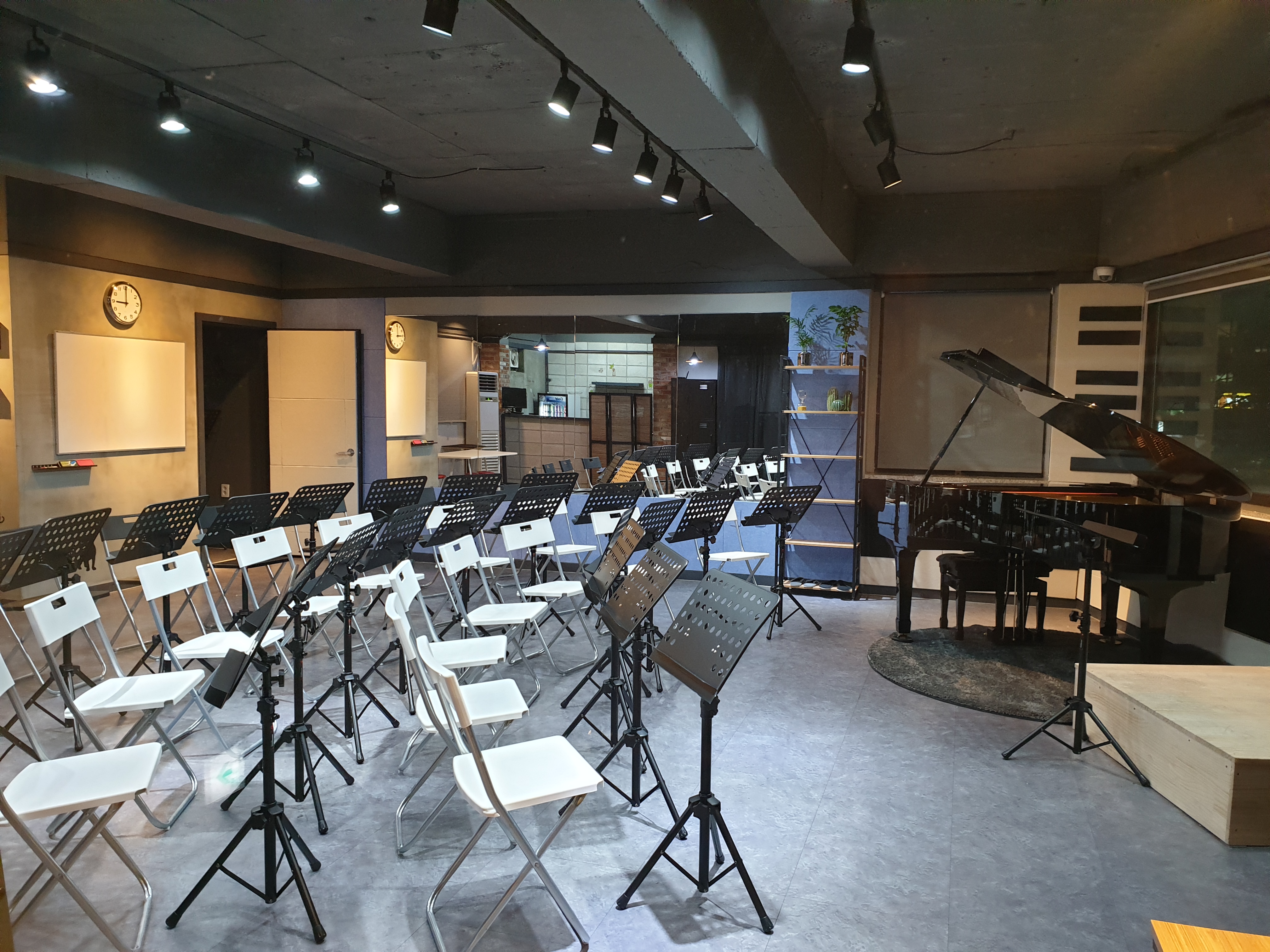 1번째 스튜디오 사진